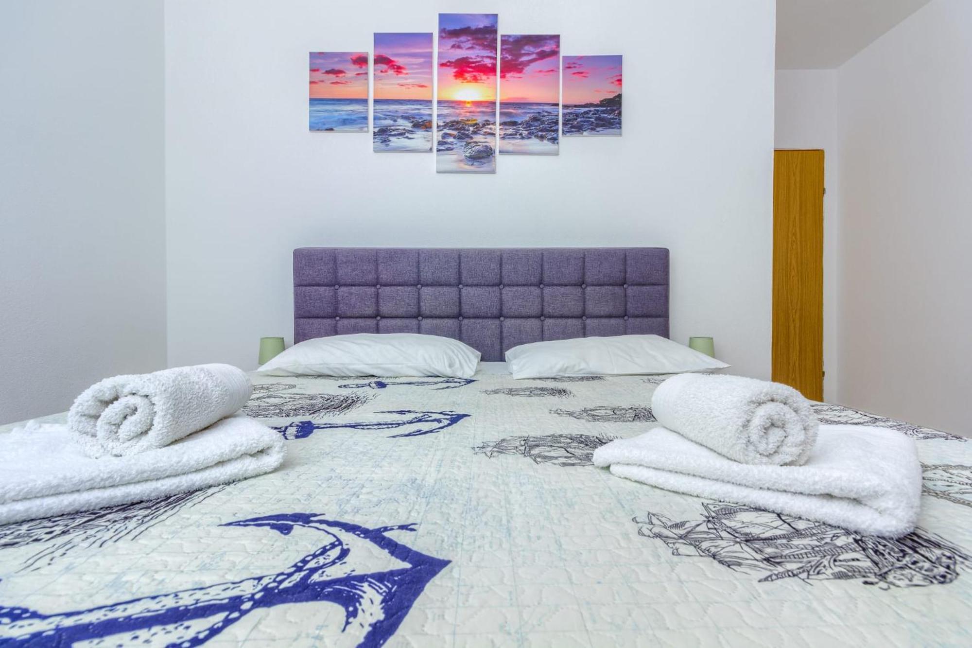 Ann Apartment Marina Bagian luar foto