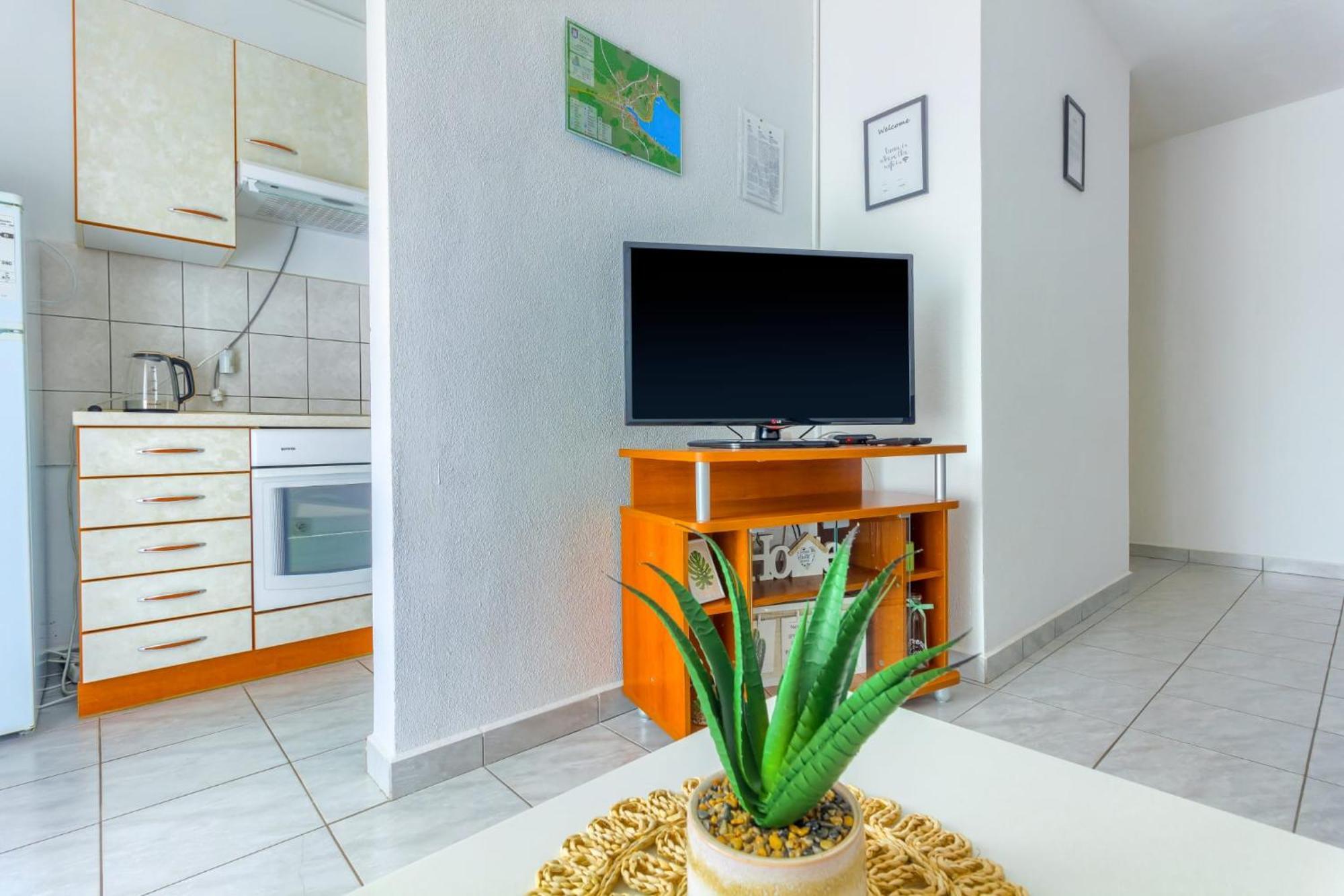 Ann Apartment Marina Bagian luar foto