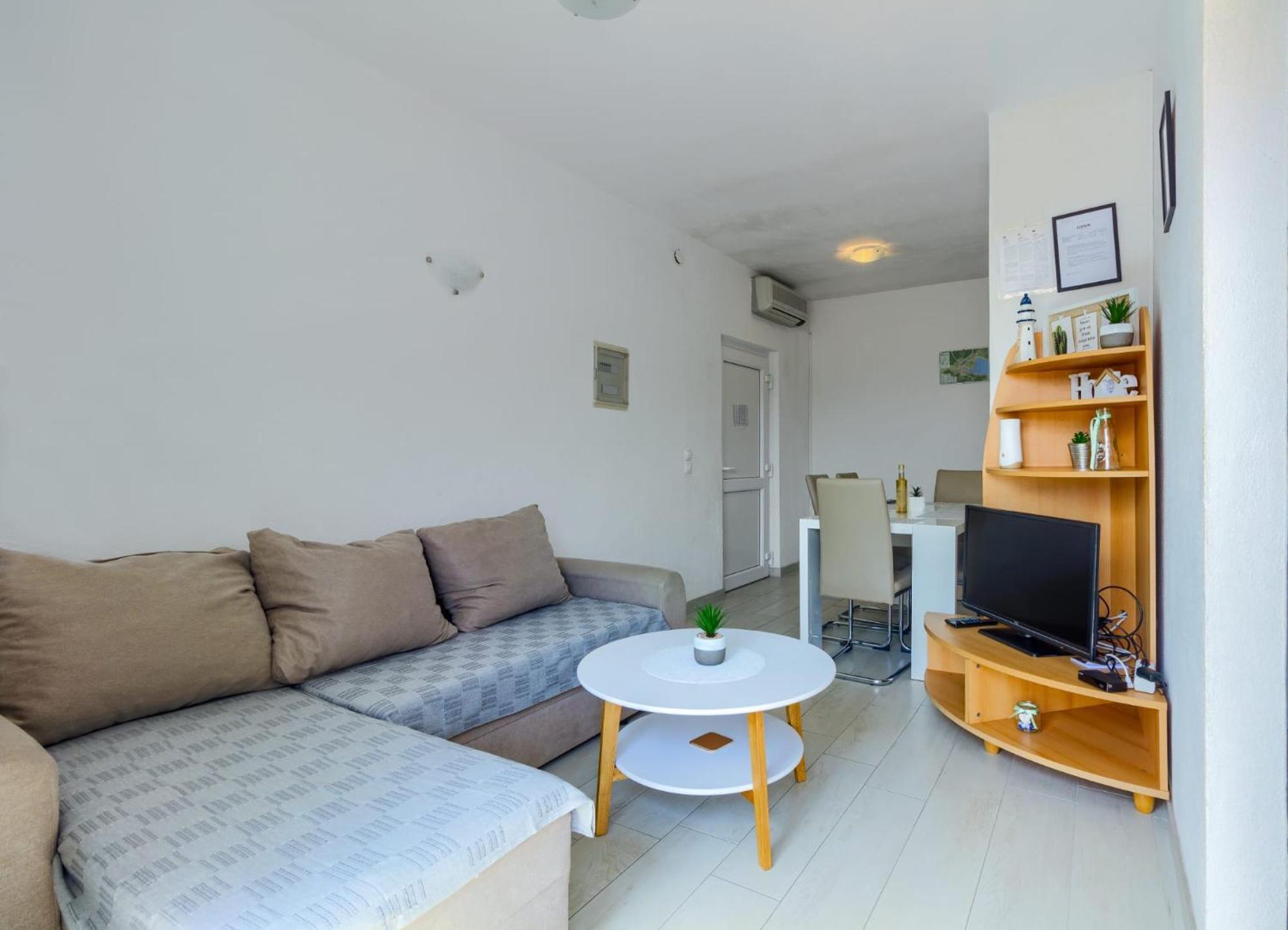Ann Apartment Marina Bagian luar foto